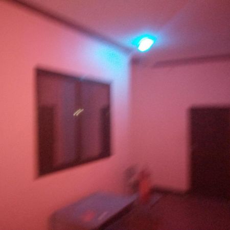 Kicec Bar And Guest House Airport Дар ес Саалам Екстериор снимка